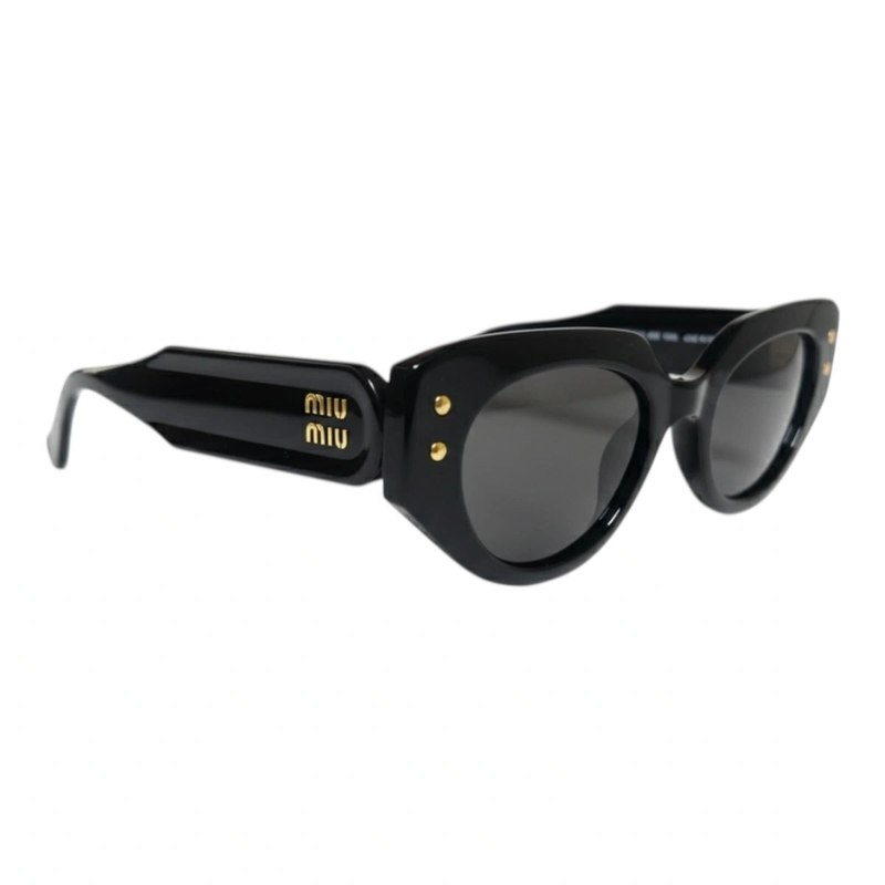 The ‘Muse’ Geometric Sunglasses | Black / Black