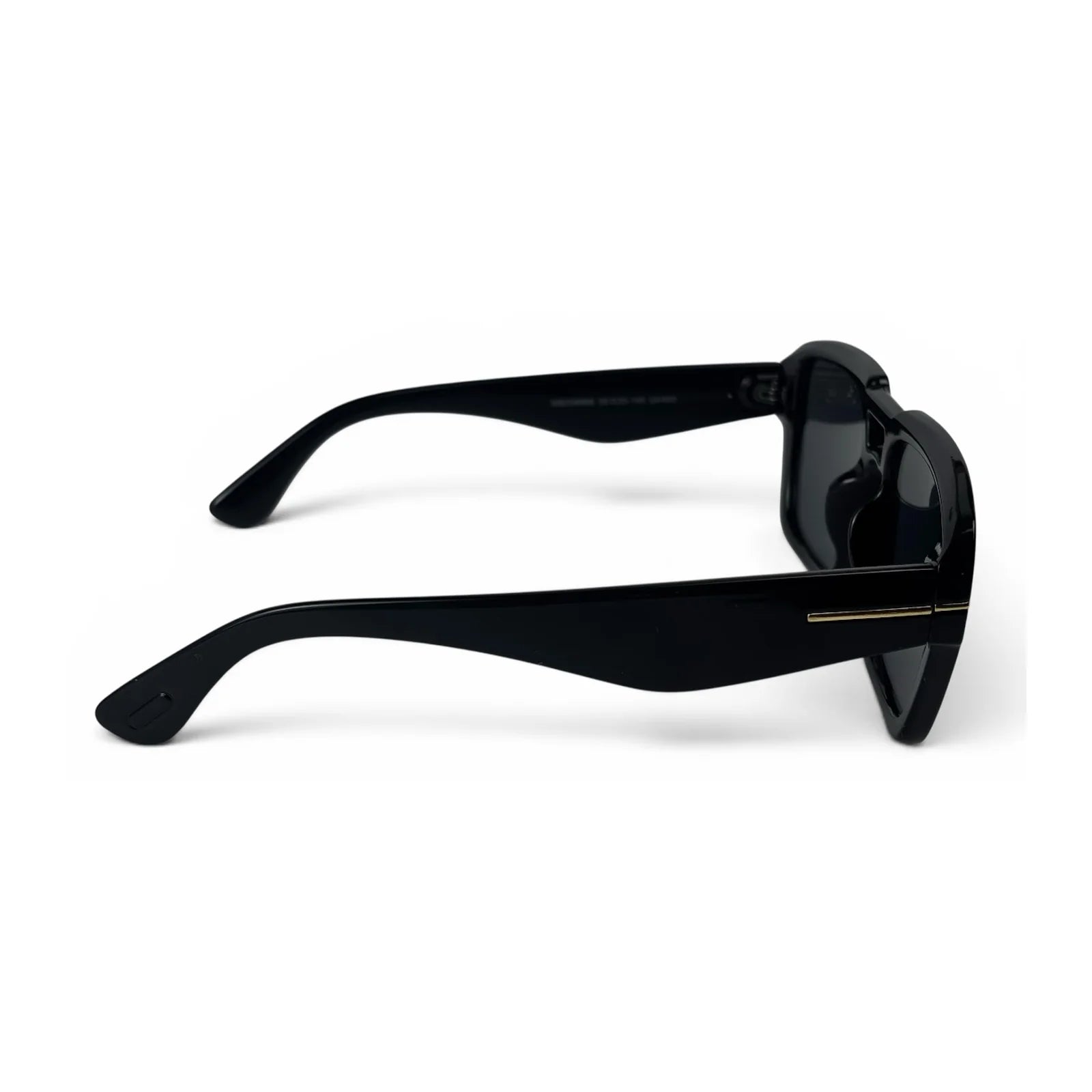 The Atlas bold square sunglasses in black with black lenses, side view