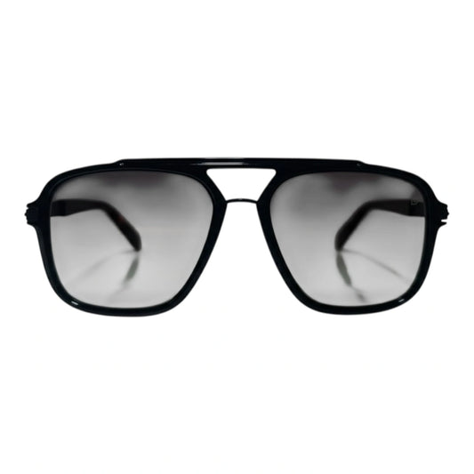 The ‘Commander’ Aviator Sunglasses | Black / Gradient Smoke