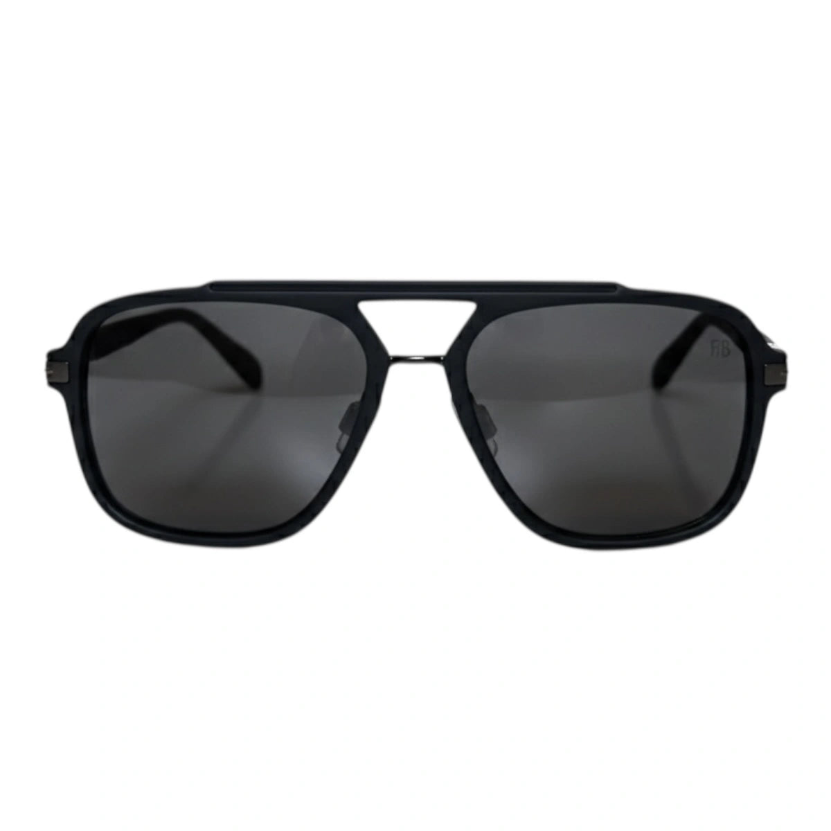 The ‘Commander’ Aviator Sunglasses | Matte Black / Solid Grey