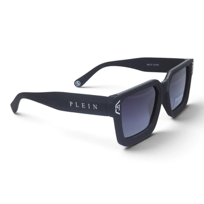 U&EYE The Kael chunky rectangle polarized sunglasses in Polished Black / Blue-Gray Gradient — angled view