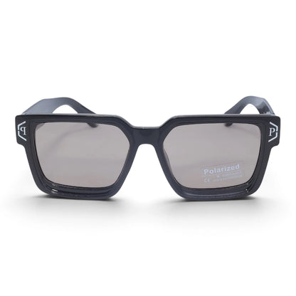 U&EYE The Kael chunky rectangle polarized sunglasses in Polished Black / Silver Mirror — front view