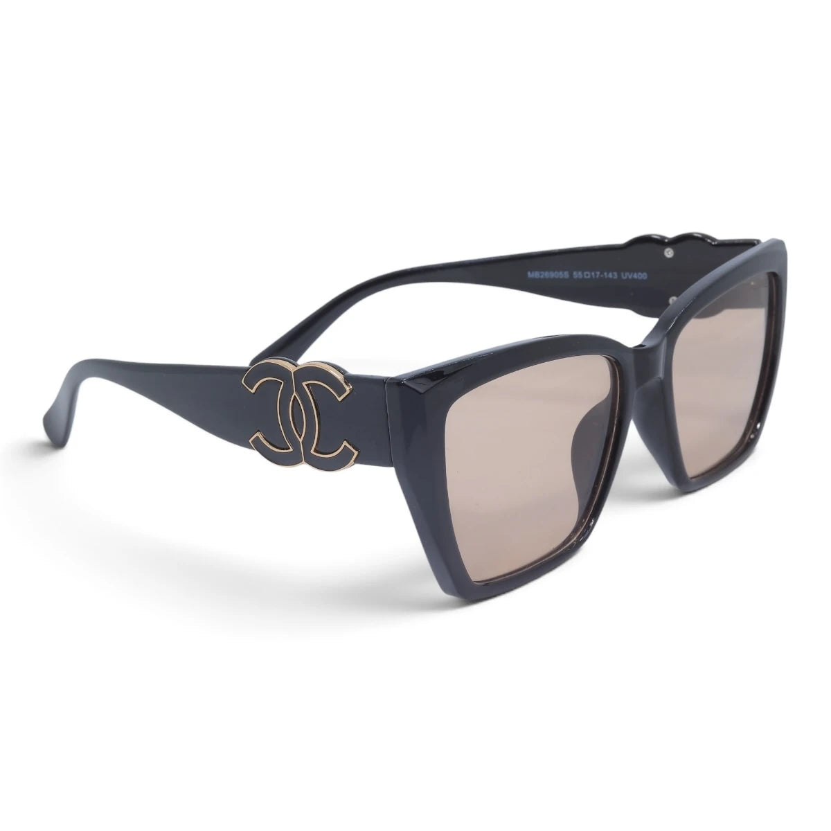 U&EYE The Marais cat-eye sunglasses in Black / Champagne — angled view