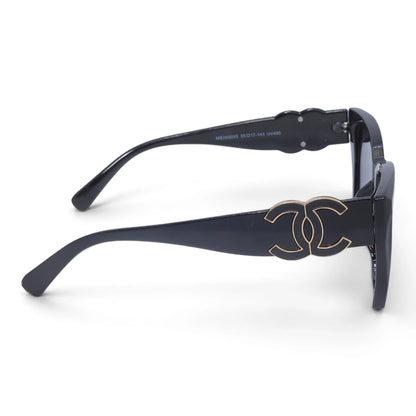U&EYE The Marais cat-eye sunglasses in Black / Violet Gradient — side view