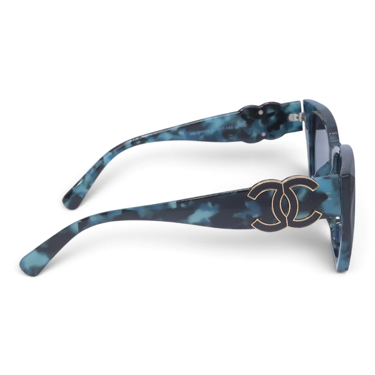 U&EYE The Marais cat-eye sunglasses in Blue Tortoise / Blue Gradient — side view