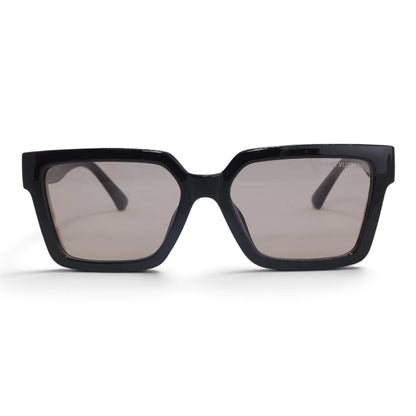 U&EYE The Odette cat-eye square sunglasses in Black / Champagne Gradient — front view