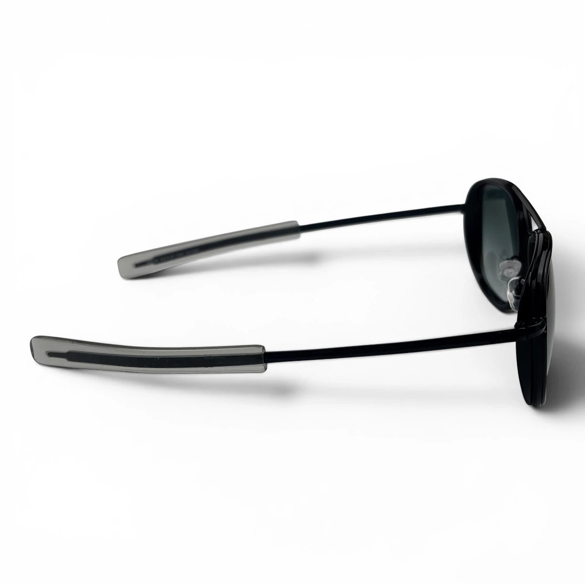 The Rayan Metal Rectangle sunglasses in Gold and Black with Dark Green lenses, side profile view