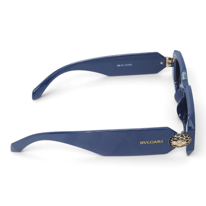 U&EYE The Sabine rectangle polarized sunglasses in Navy / Blue Gradient — side view