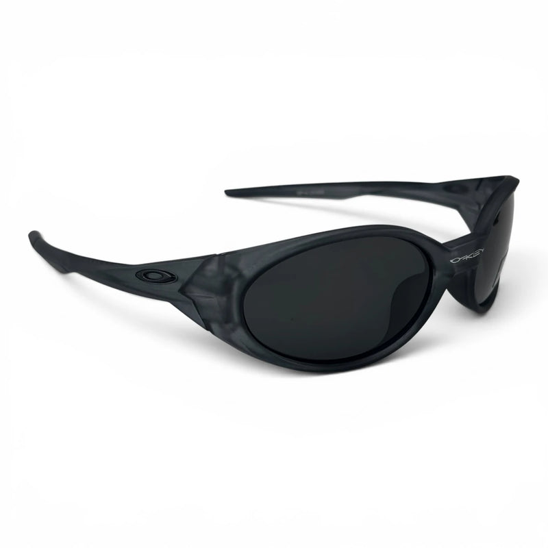 The ‘Vortex’ Sport Wrap Sunglasses | Gray Smoke