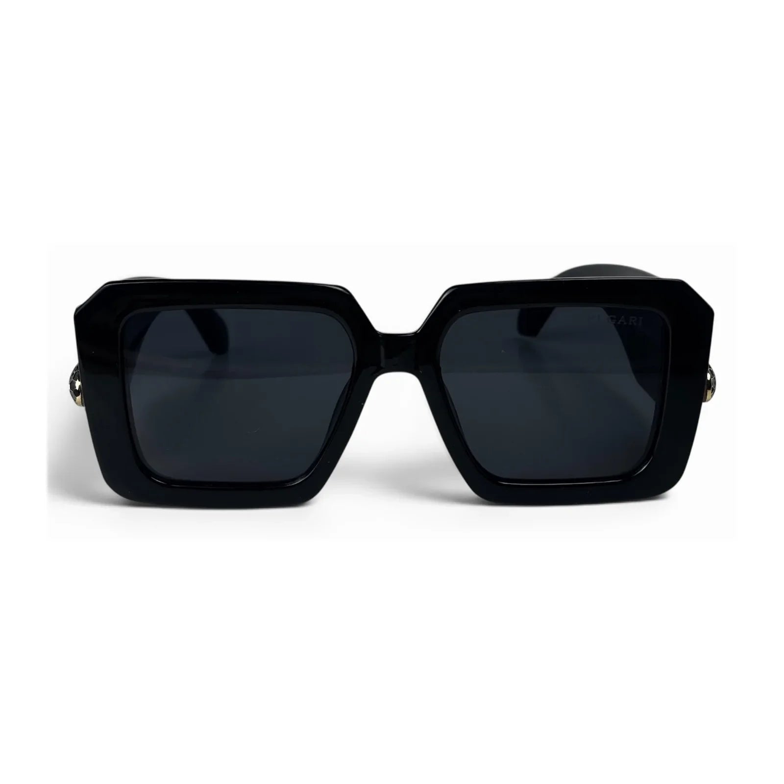 U&Eye The Vesper shield-square sunglasses with midnight black frame and smoke lens, front view