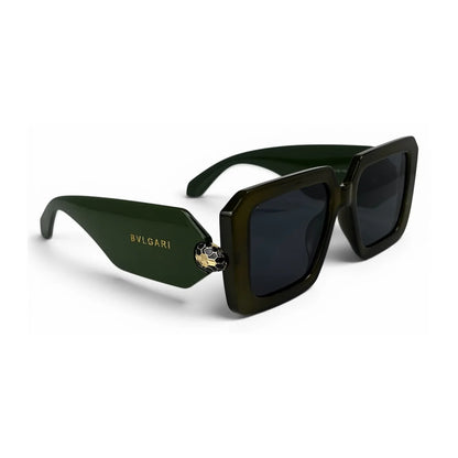 U&Eye The Vesper shield-square sunglasses with olive green frame and dark green-smoke lens, angled view